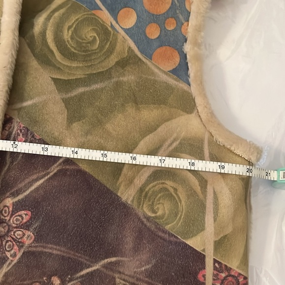 NIKKY faux suede vest - Picture 9 of 12